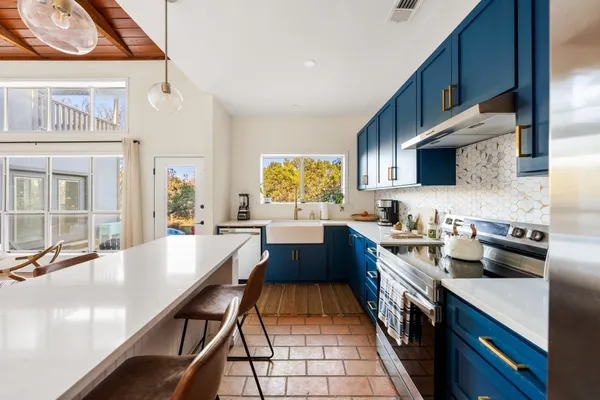 $4,350 | 42 La Buena Vista Drive, Wimberley, TX 78676