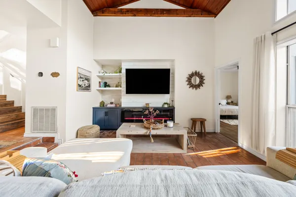 $4,350 | 42 La Buena Vista Drive, Wimberley, TX 78676