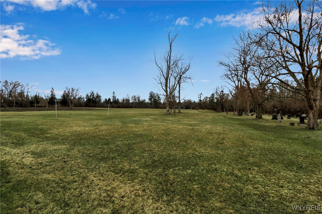 1475 Orchard Park Road West Seneca, NY 14224 - Photo 1 of 3