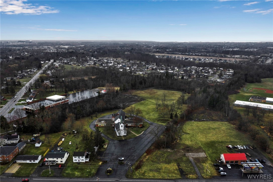 1475 Orchard Park Road West Seneca, NY 14224 - Photo 2 of 3