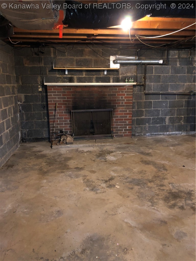 9466 Charleston Road Ripley, WV 25271 - Photo 13 of 19 Gallery Image 13