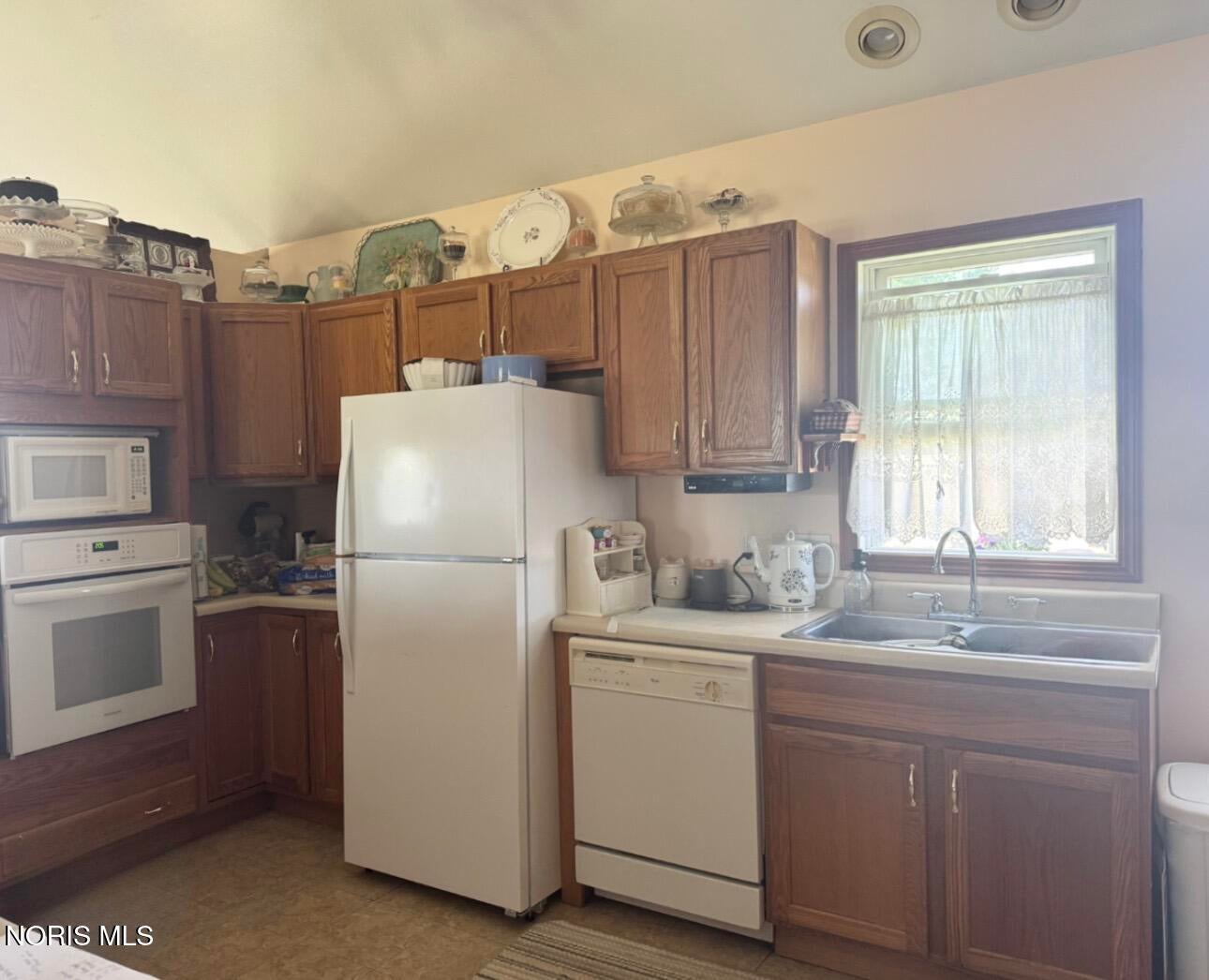 5344 County Road North Delta, OH 43515 - Photo 5 of 15 IMG_1066