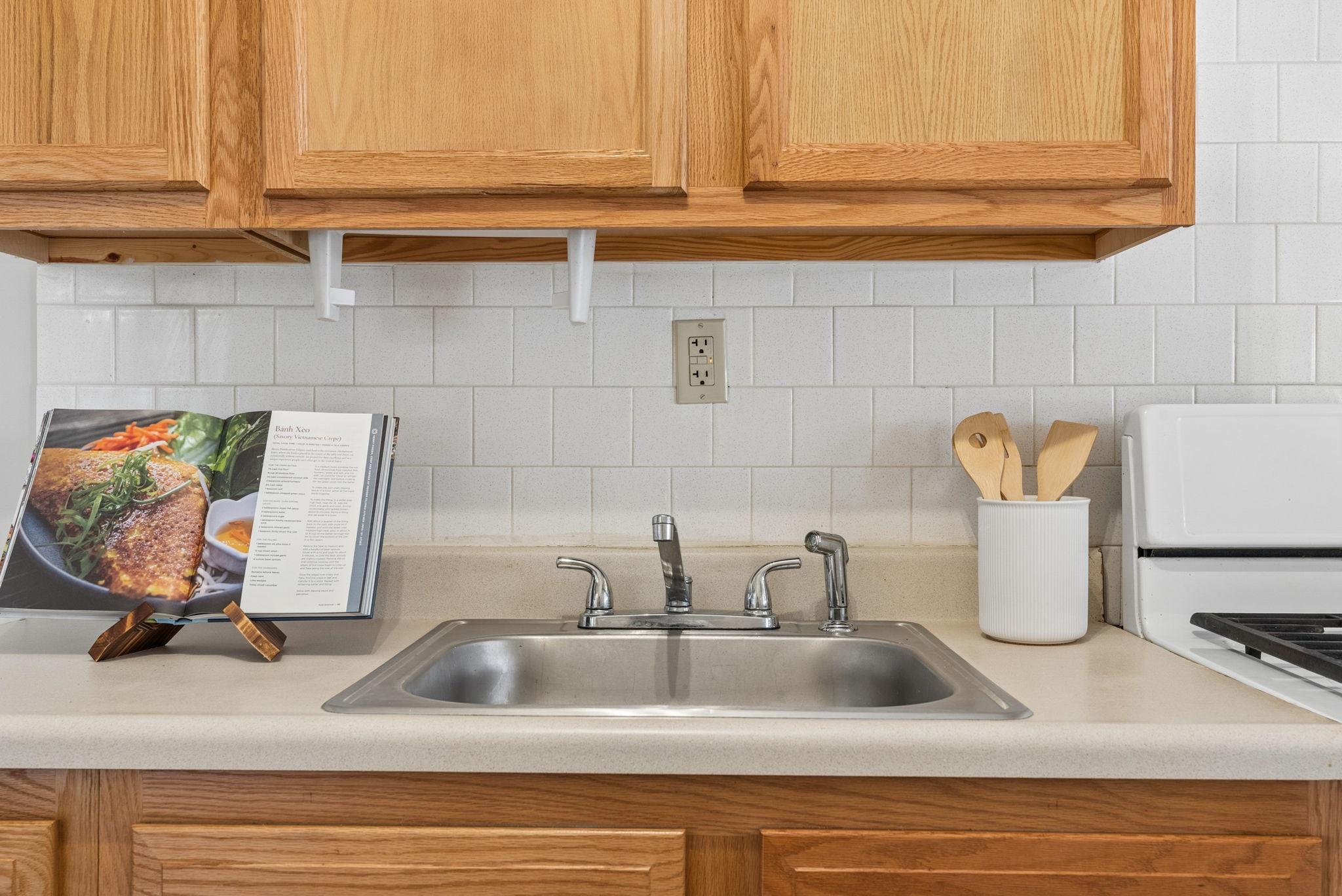 2169 Firethorn Road Baltimore, MD 21220 - Photo 25 of 53 Kitchen