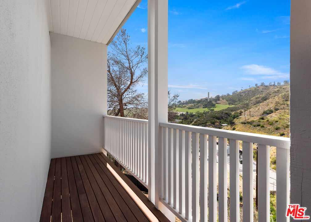 3431 Coast View Drive Malibu, CA 90265 - Photo 46 of 49 a view of a wooden fence