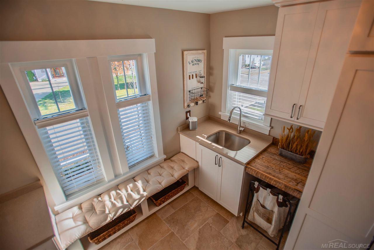 307 Wilcox Street Rochester, MI 48307 - Photo 37 of 49 31368059-36.JPG