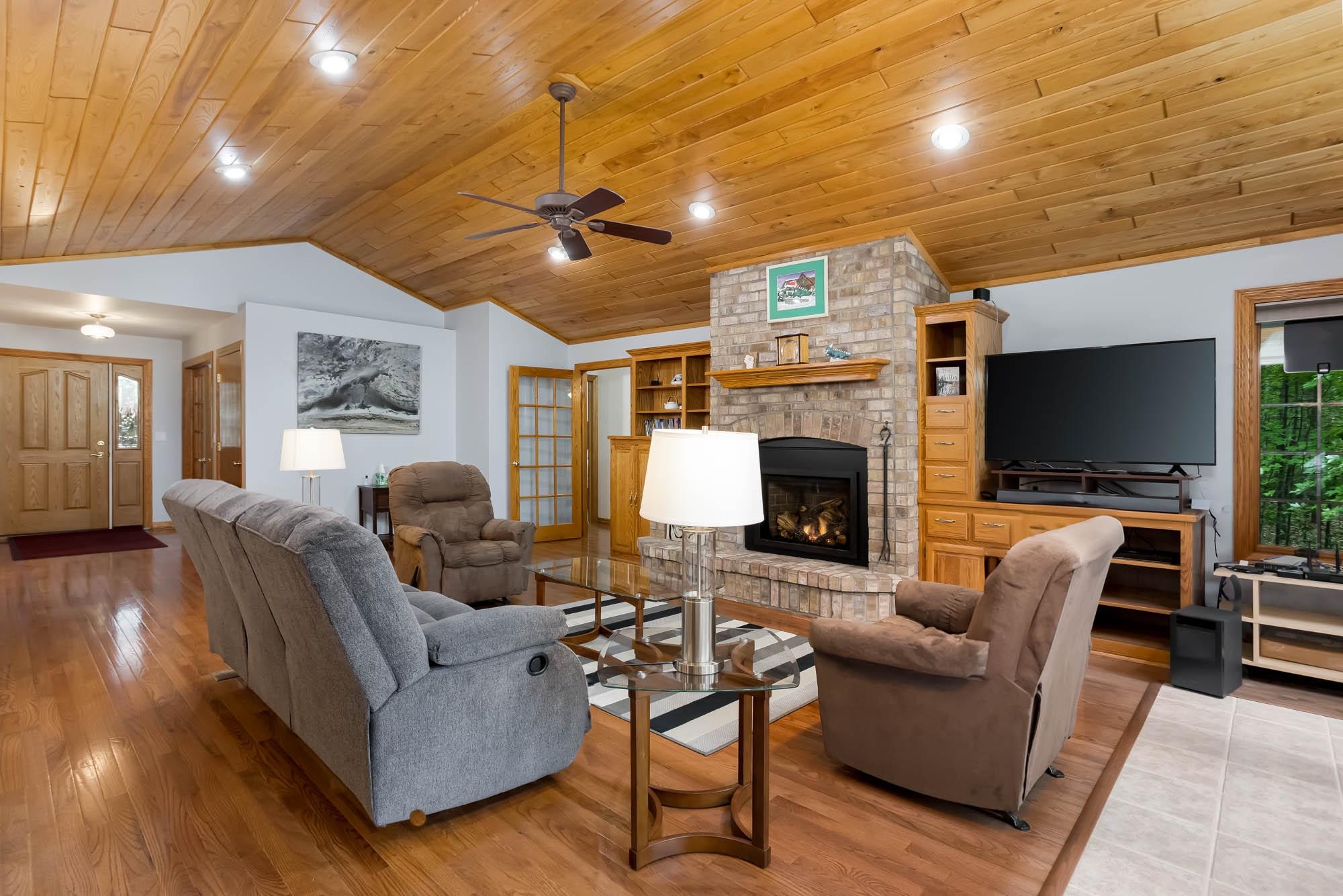 4292 Cth P Rhinelander, WI 54501 - Photo 2 of 37 Gallery Image 2