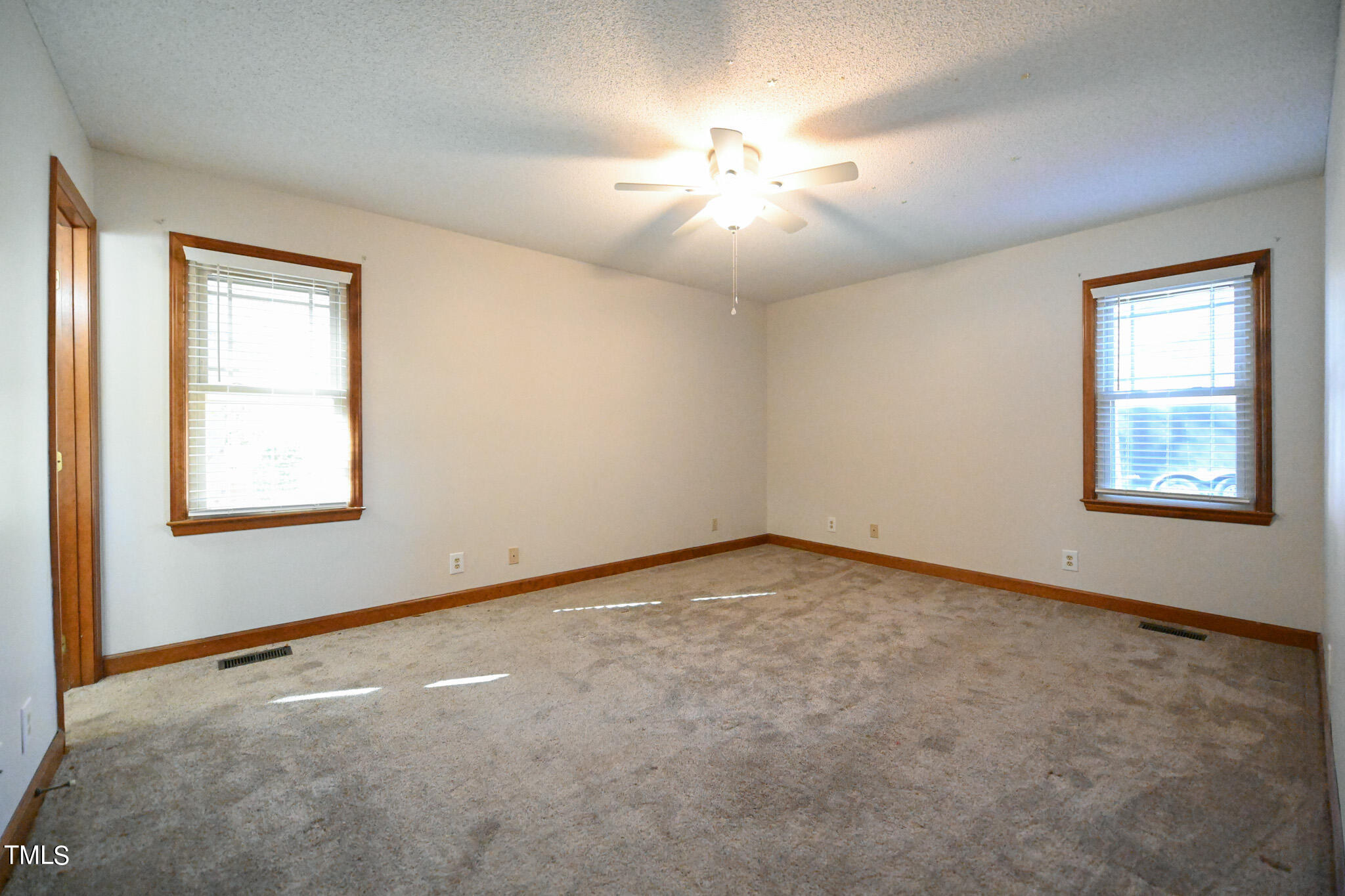 1609 Spennymore Road Raleigh, NC 27603 - Photo 23 of 37 021