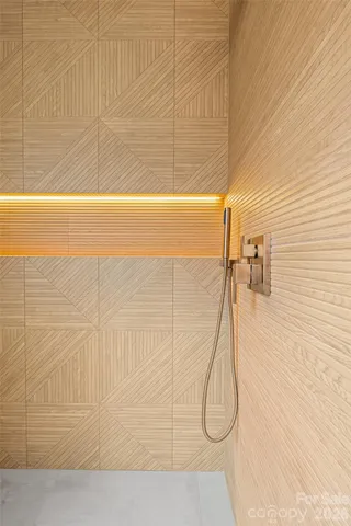 $765,000 | 5 Scott Mdws Drive, Unit 1, Asheville, NC 28806