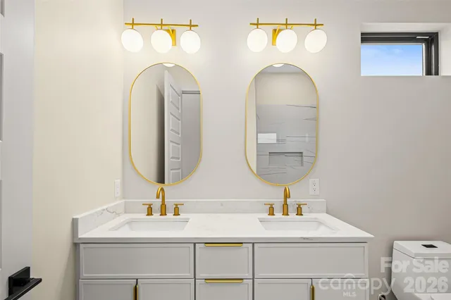 $765,000 | 5 Scott Mdws Drive, Unit 1, Asheville, NC 28806