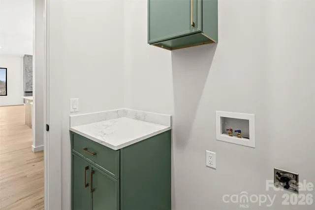 $765,000 | 5 Scott Mdws Drive, Unit 1, Asheville, NC 28806