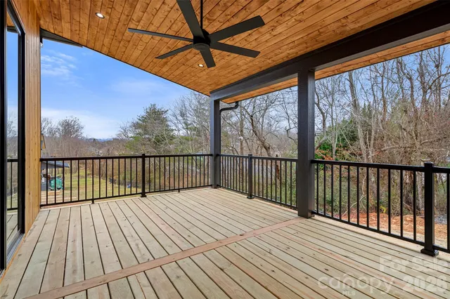 $765,000 | 5 Scott Mdws Drive, Unit 1, Asheville, NC 28806