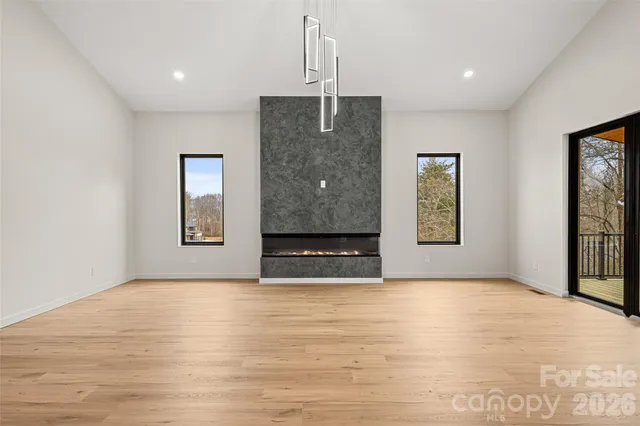 $765,000 | 5 Scott Mdws Drive, Unit 1, Asheville, NC 28806