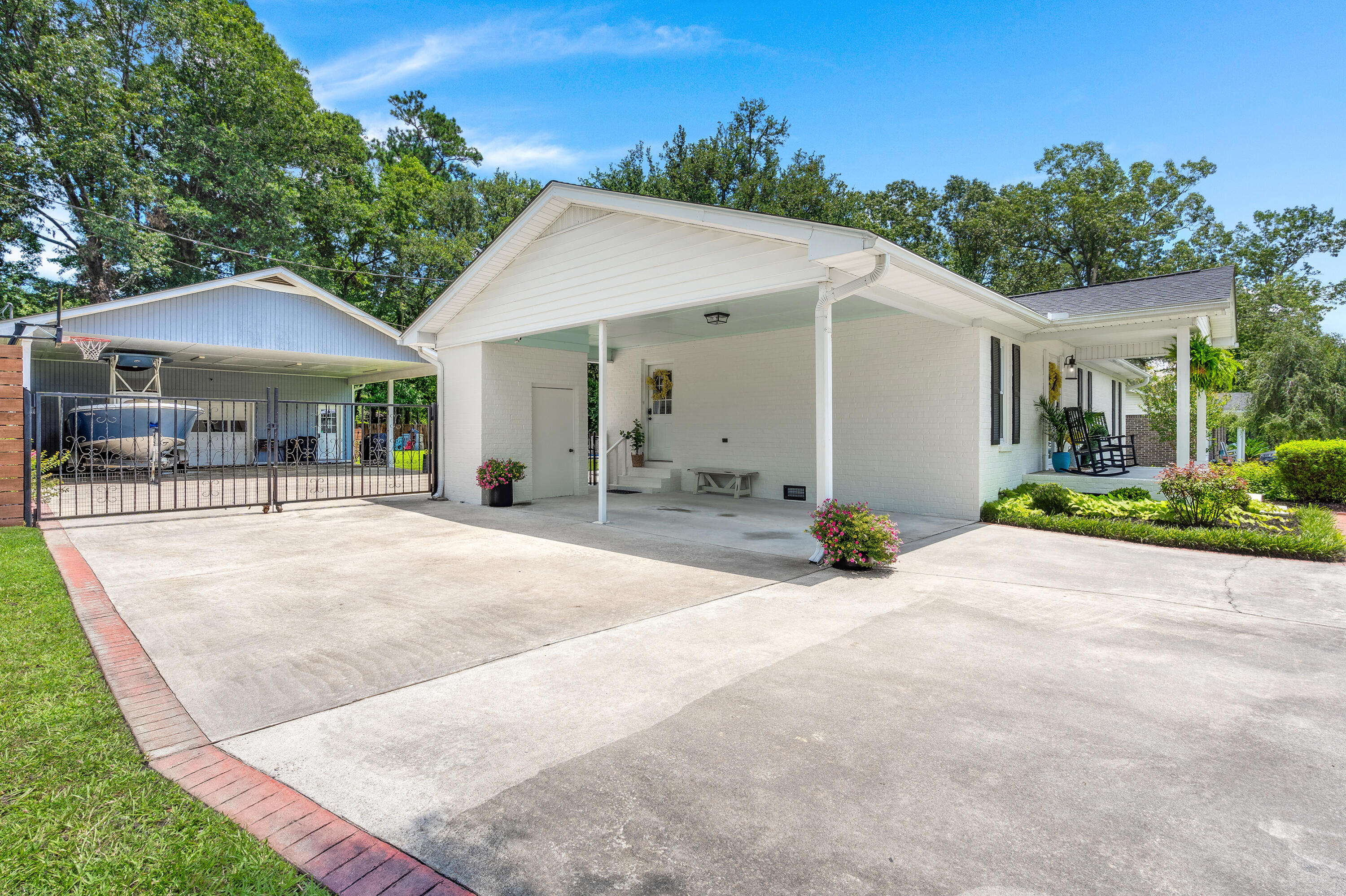 1219 Old Fort Road Moncks Corner, SC 29461 - Photo 7 of 46 7