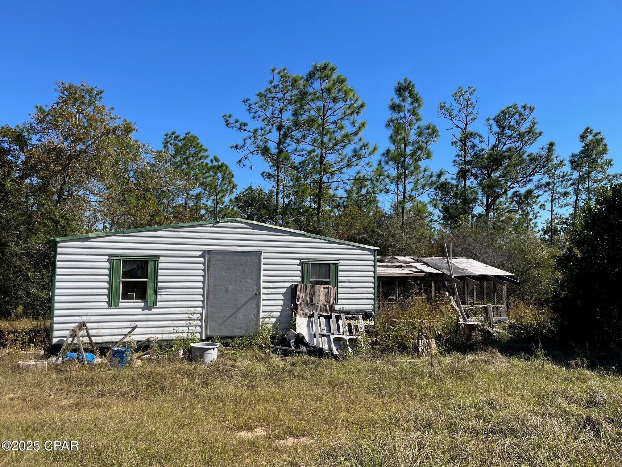 3579 Moore Road Marianna, FL 32448 - Photo 6 of 7