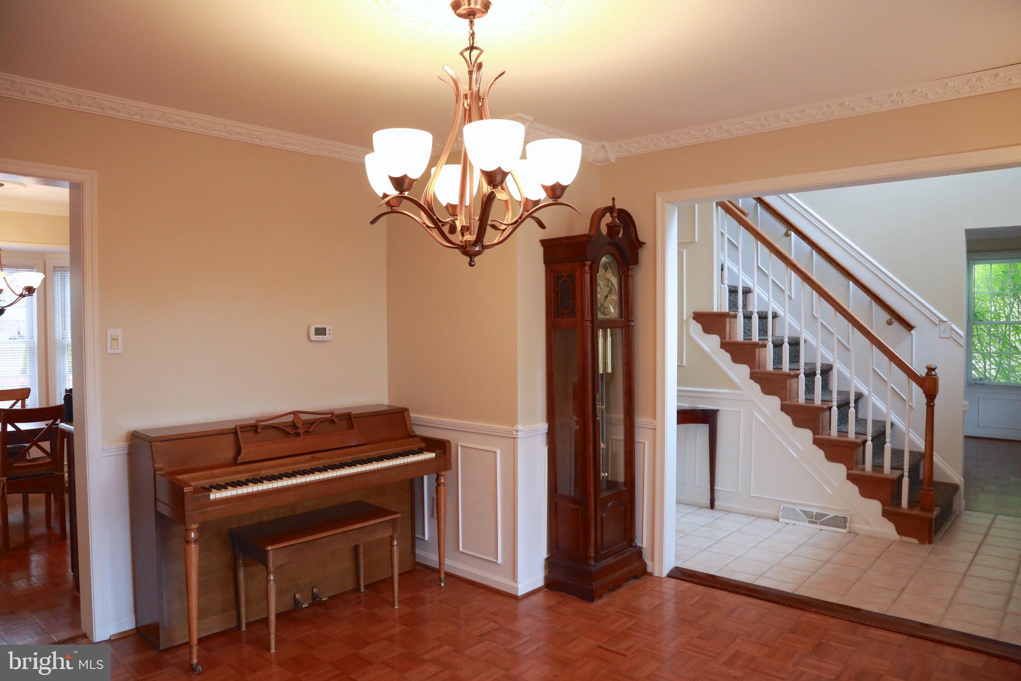 213 Ravenwood Road Exton, PA 19341 - Photo 30 of 56 Dining room with crown mldgs, wood floors