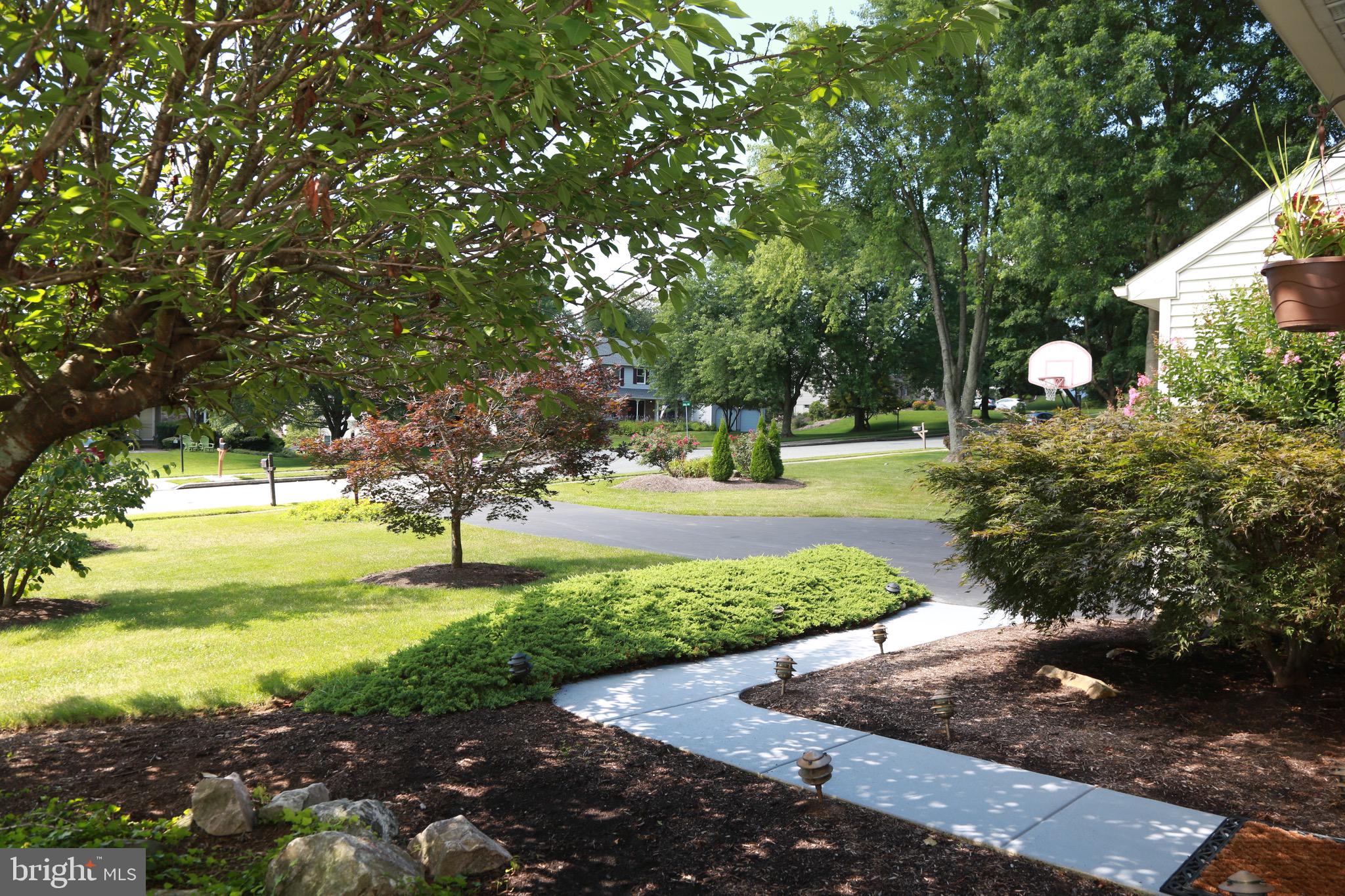 213 Ravenwood Road Exton, PA 19341 - Photo 6 of 56 Gallery Image 6
