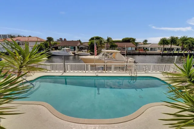 $649,000 | 2866 Northeast 30th Street, Unit 9, Fort Lauderdale, FL 33306