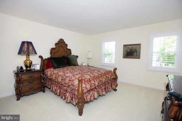 8321 Rising Ridge Way Bethesda, MD 20817 - Photo 18 of 27 Bedroom #2
