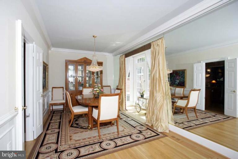 8321 Rising Ridge Way Bethesda, MD 20817 - Photo 7 of 27 Dining Room #2