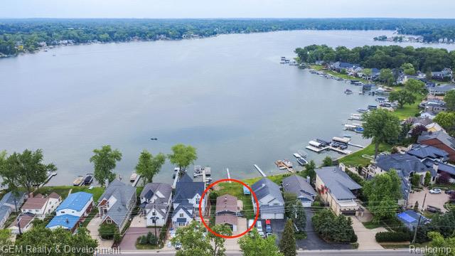 1869 Union Lake Road Commerce Township, MI 48382 - Photo 16 of 20
