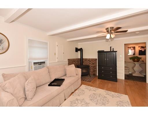 5 Richard Road Hudson, MA 01749 - Photo 3 of 26 Gallery Image 3