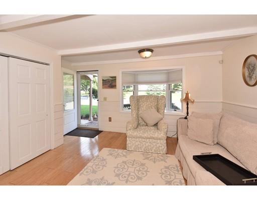 5 Richard Road Hudson, MA 01749 - Photo 4 of 26 Gallery Image 4