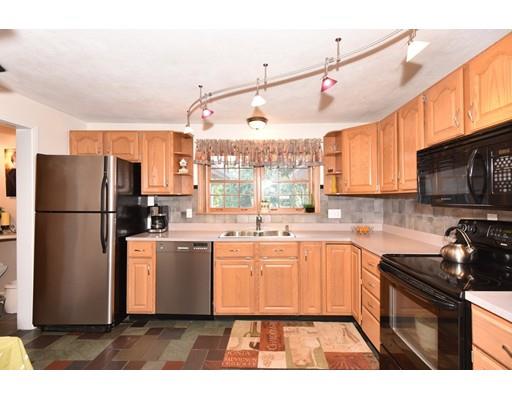 5 Richard Road Hudson, MA 01749 - Photo 9 of 26 Gallery Image 9