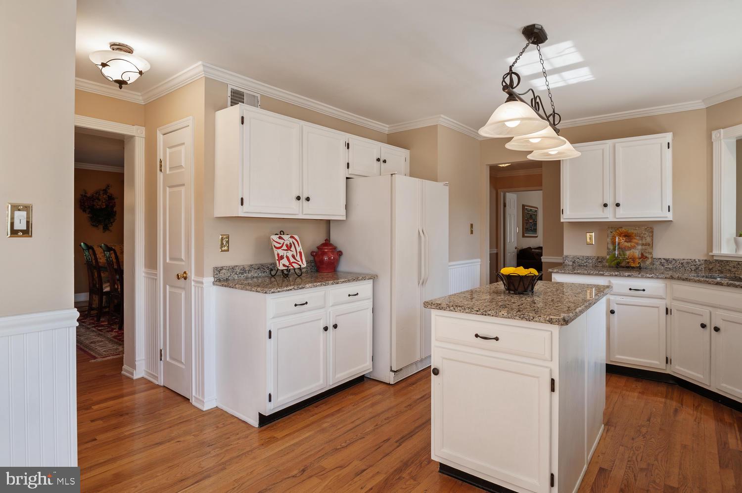 36 Wildflower Trail Robbinsville, NJ 08691 - Photo 10 of 34 Kitchen; entrance to dining room