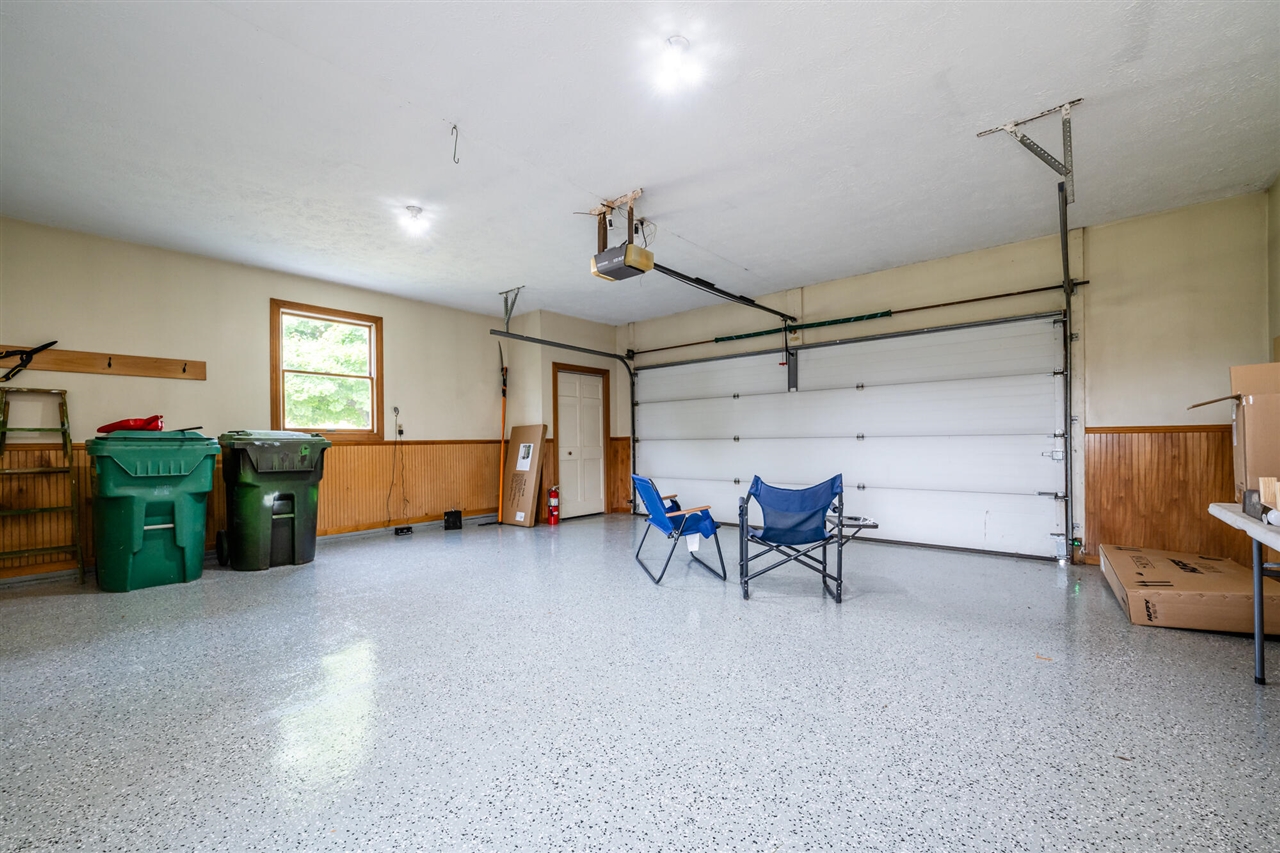 31401 Middle Crossing Road Dowagiac, MI 49047 - Photo 16 of 32