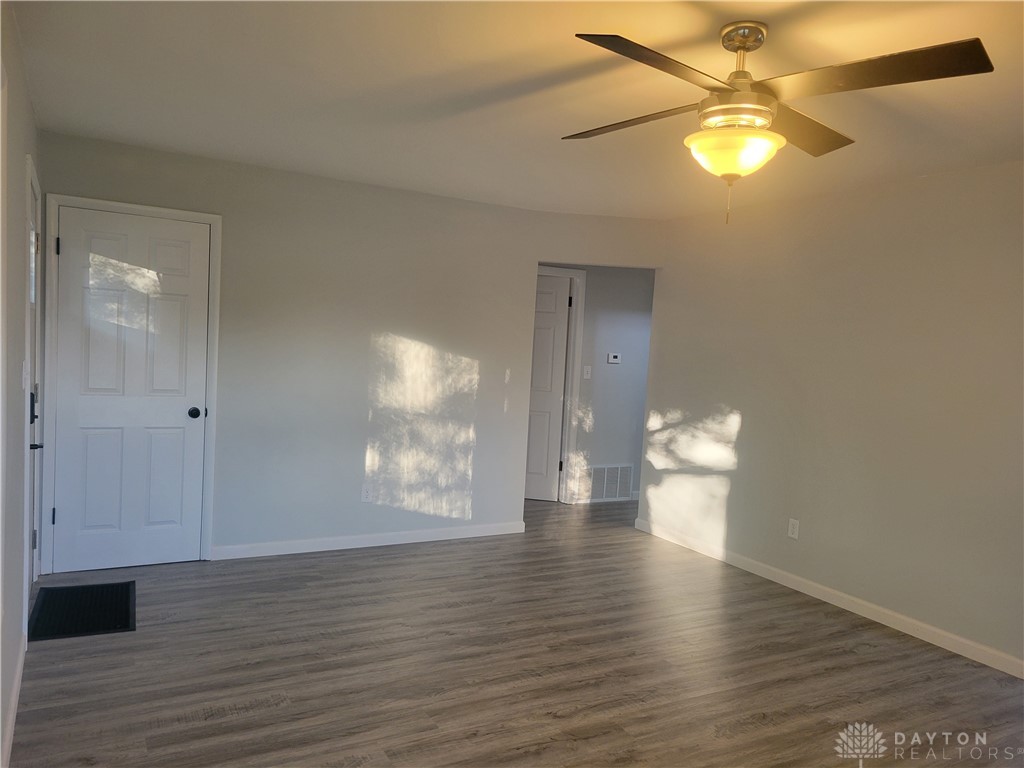 1097 Rydale Road Dayton, OH 45405 - Photo 7 of 30 Gallery Image 7