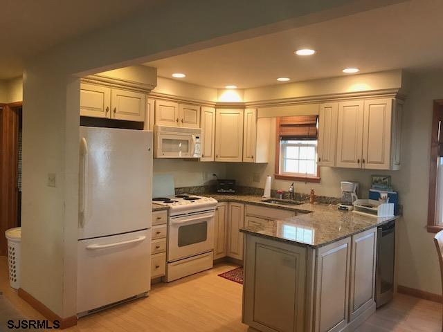 218 35th Street South Brigantine, NJ 08203 - Photo 9 of 13