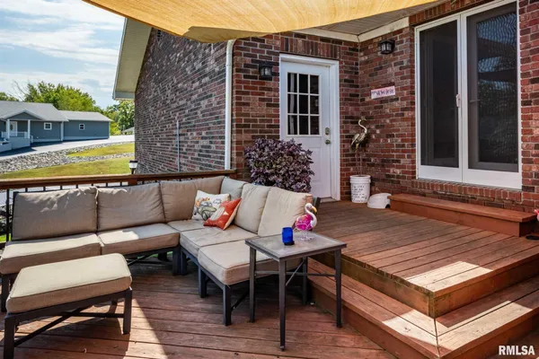 $749,900 | 622 Dongola Court, Creal Springs, IL 62922