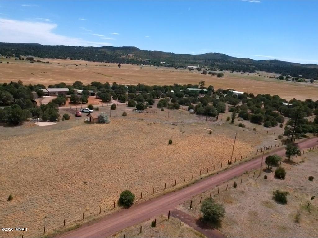 1070 Burton Road Show Low, AZ 85901 - Photo 5 of 7 Gallery Image 5