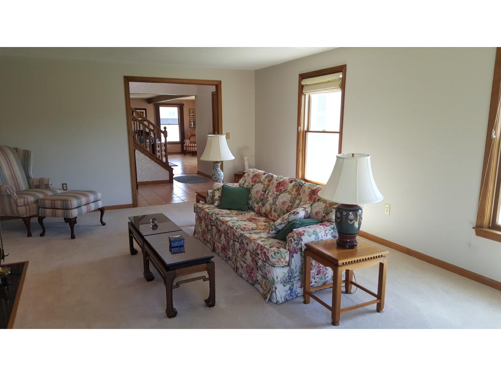 12 Old Mill Road Windham, NH 03087 - Photo 5 of 29
