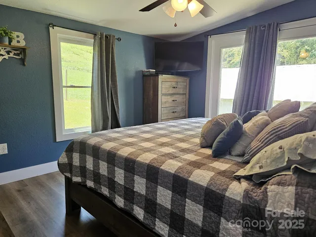 $299,000 | 11267 Rush Fork Road, Clyde, NC 28721