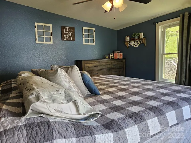 $299,000 | 11267 Rush Fork Road, Clyde, NC 28721