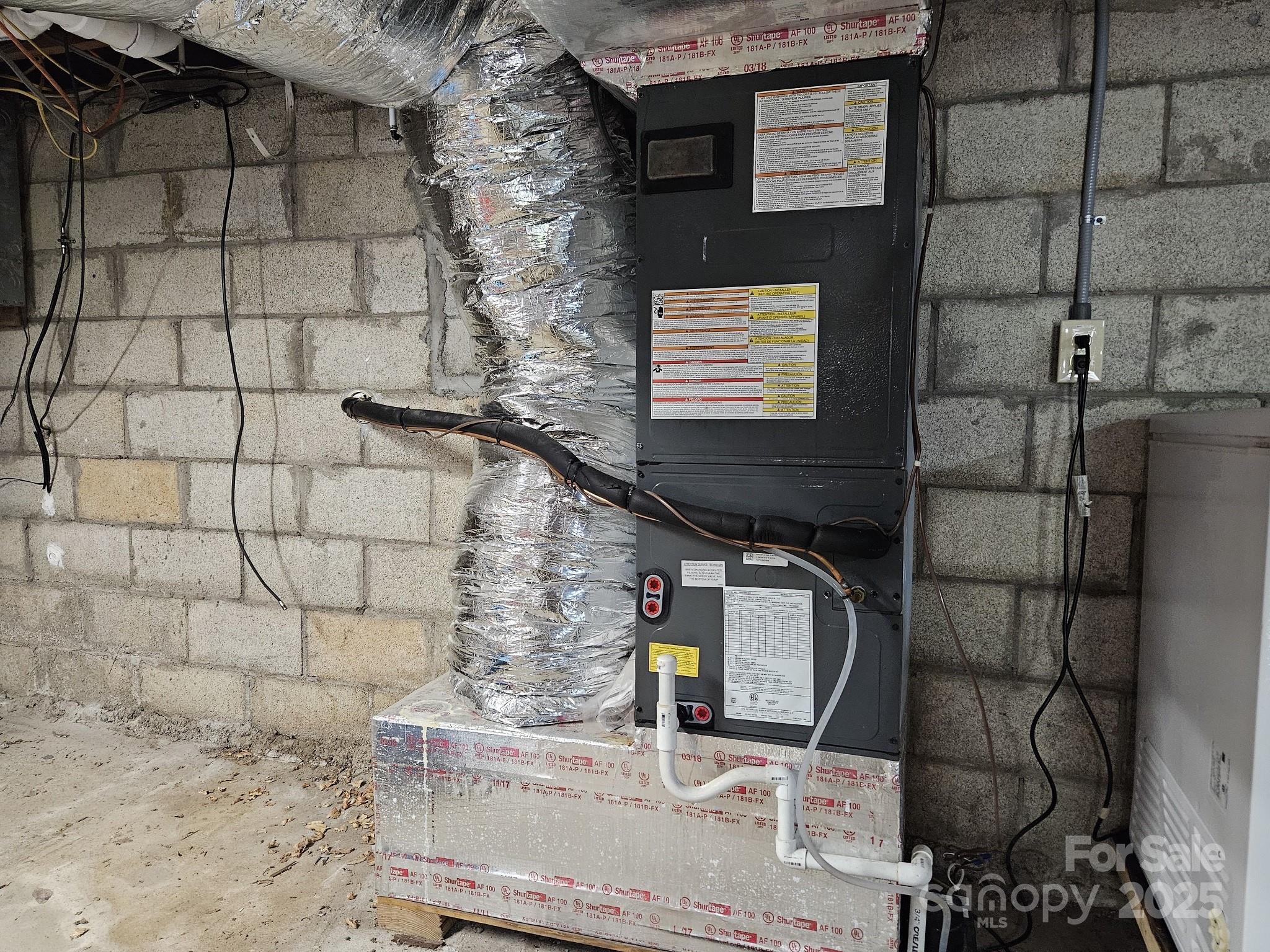 11267 Rush Fork Road Clyde, NC 28721 - Photo 23 of 26