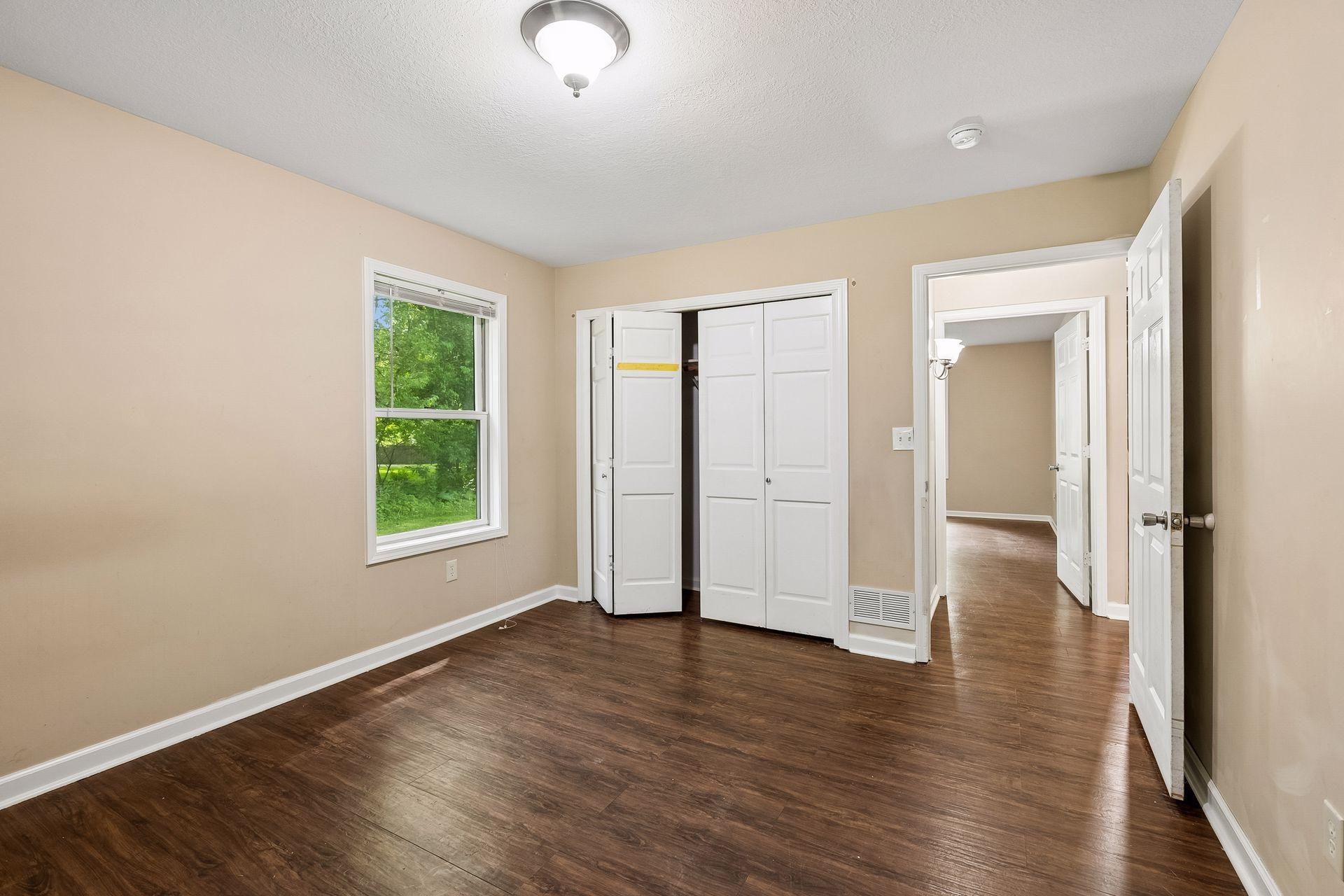 9934 Maple Avenue South Bloomington, MN 55431 - Photo 12 of 36