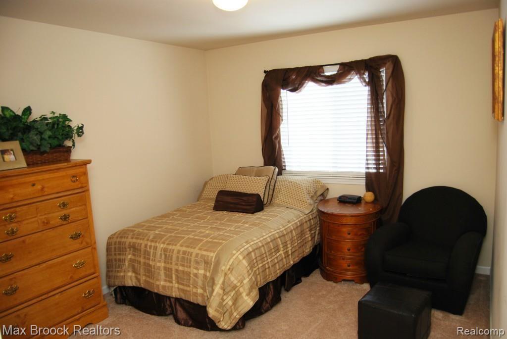 3915 Cone Avenue Rochester Hills, MI 48309 - Photo 30 of 40