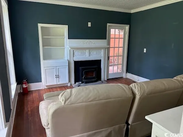 $2,300 | 2708 Main Street, Loris, SC 29569