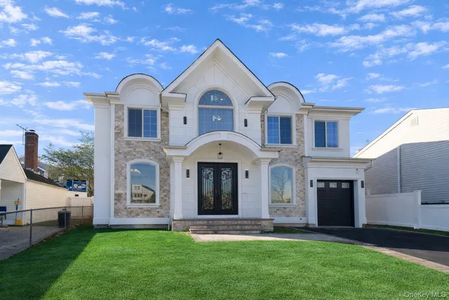 $1,450,000 | 102 Cotton Lane, Levittown, NY 11756