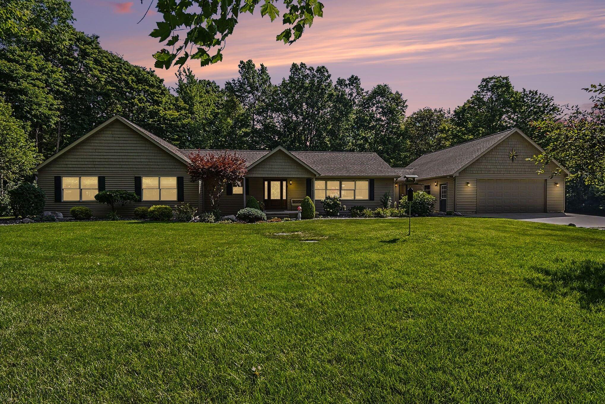 6333 Blackmar Road Bridgeport, MI 48722 - Photo 29 of 32 Front of Structure