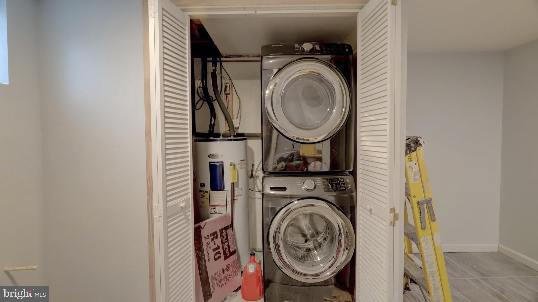 6404 Woodley Road Clinton, MD 20735 - Photo 21 of 30 Laundry
