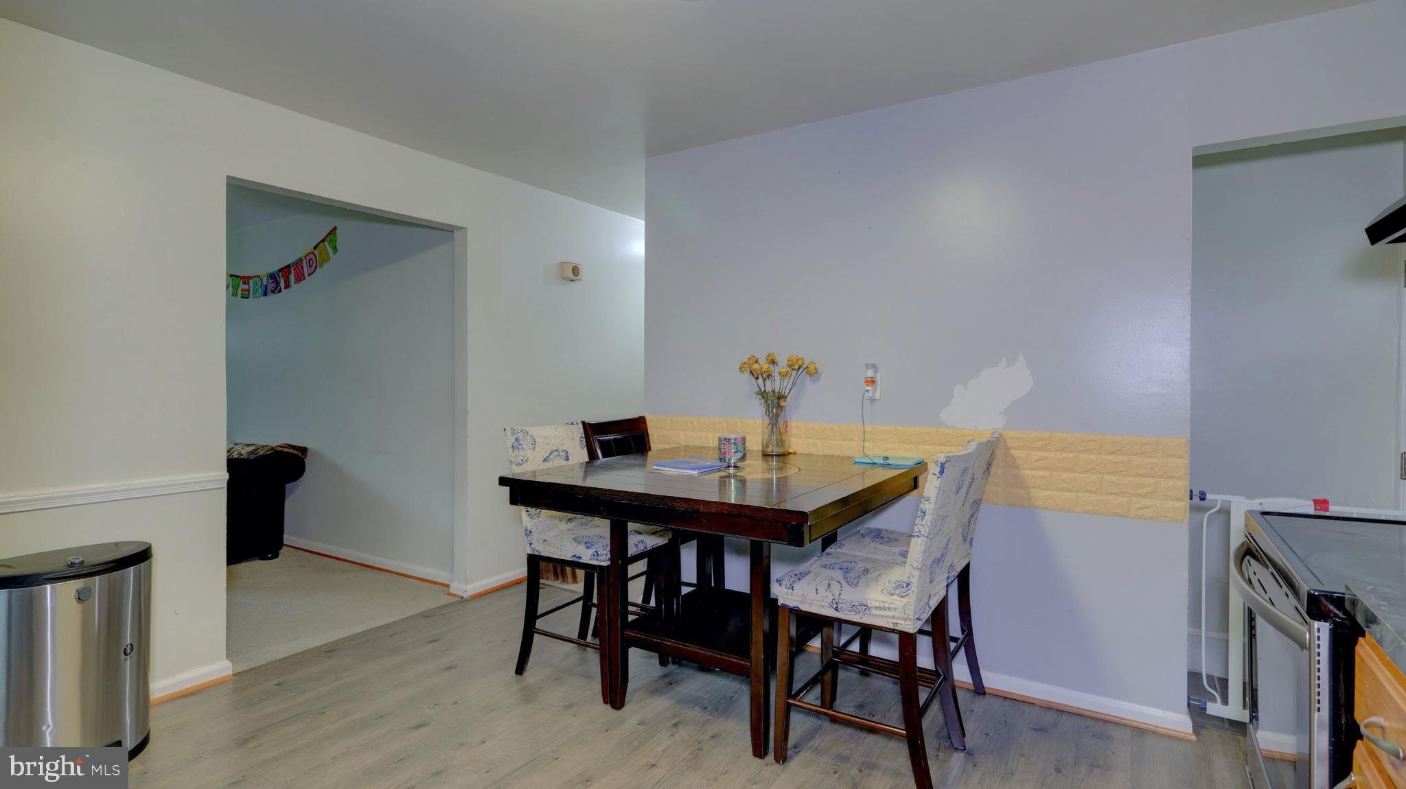 6404 Woodley Road Clinton, MD 20735 - Photo 4 of 30 Dinning