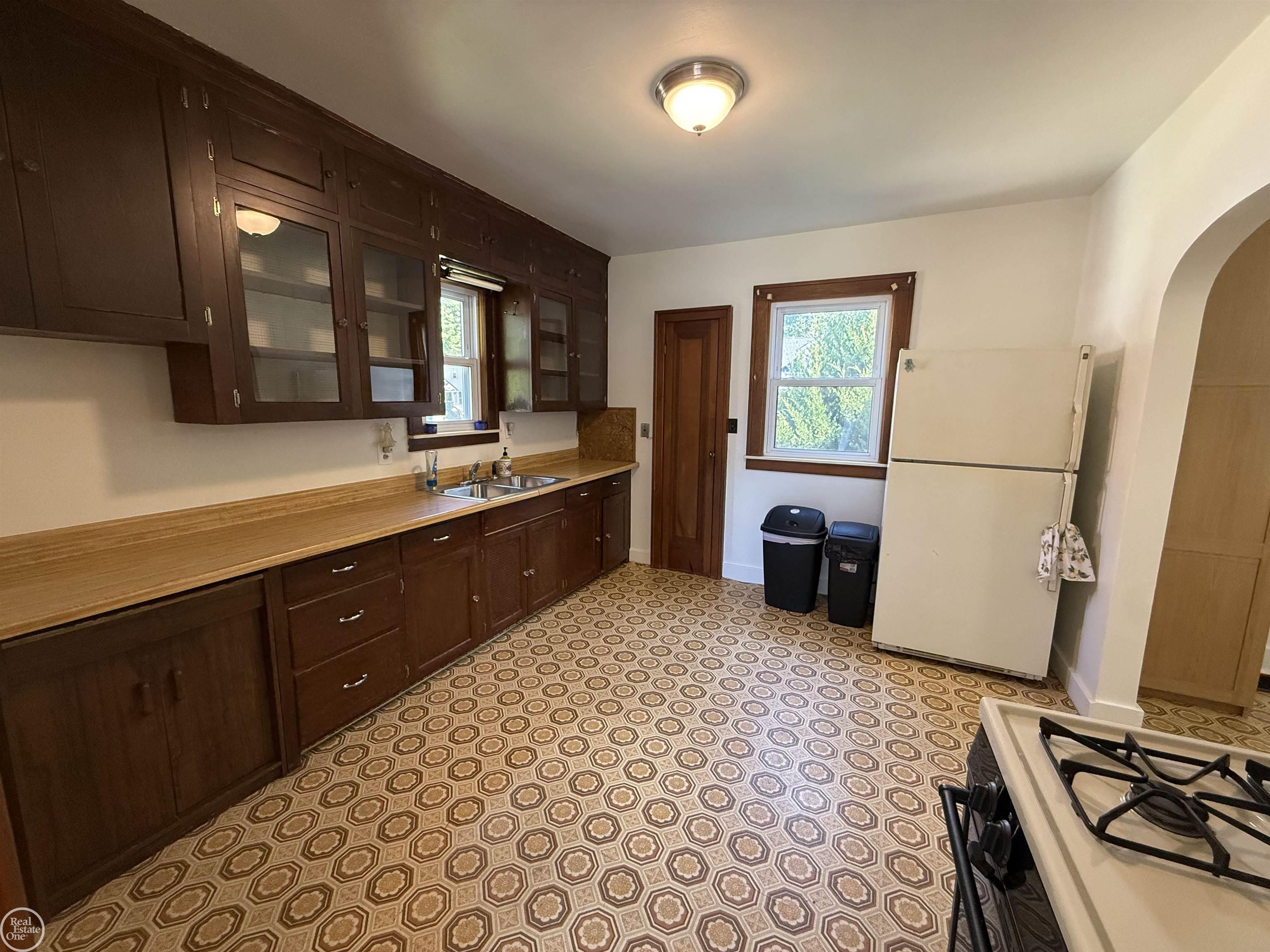 33 High Street Mount Clemens, MI 48043 - Photo 3 of 28