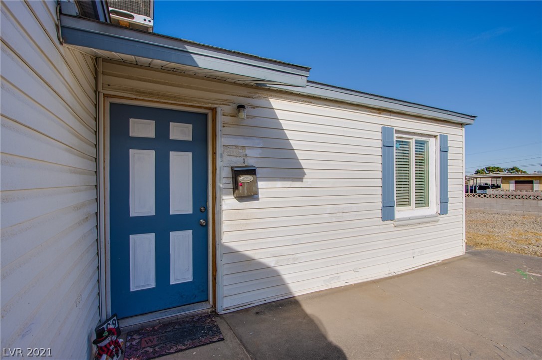 309 West Basic Road Henderson, NV 89015 - Photo 6 of 18