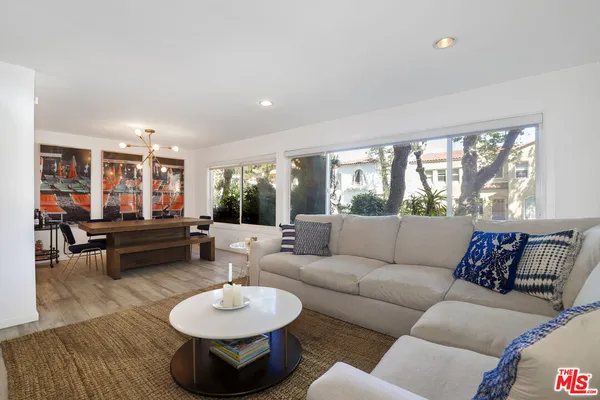 $777,000 | 165 North Swall Drive, Unit 101, Beverly Hills, CA 90211