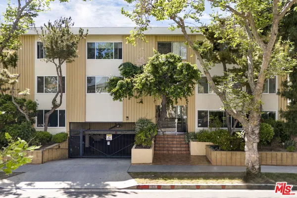 $777,000 | 165 North Swall Drive, Unit 101, Beverly Hills, CA 90211