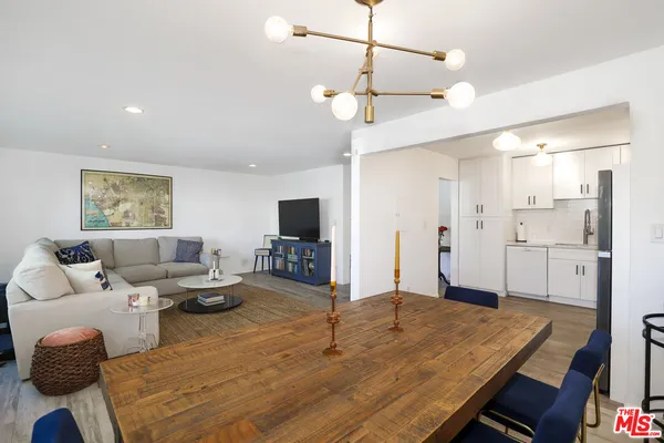 $777,000 | 165 North Swall Drive, Unit 101, Beverly Hills, CA 90211