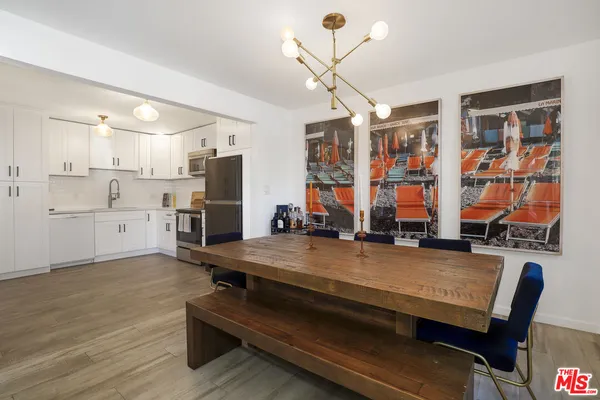 $777,000 | 165 North Swall Drive, Unit 101, Beverly Hills, CA 90211
